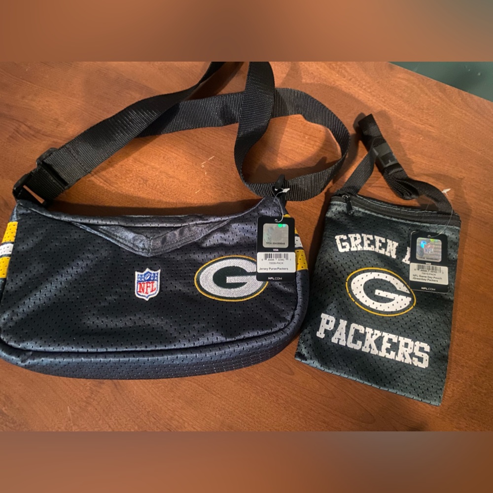 Greenbay packers 2 purse bundle